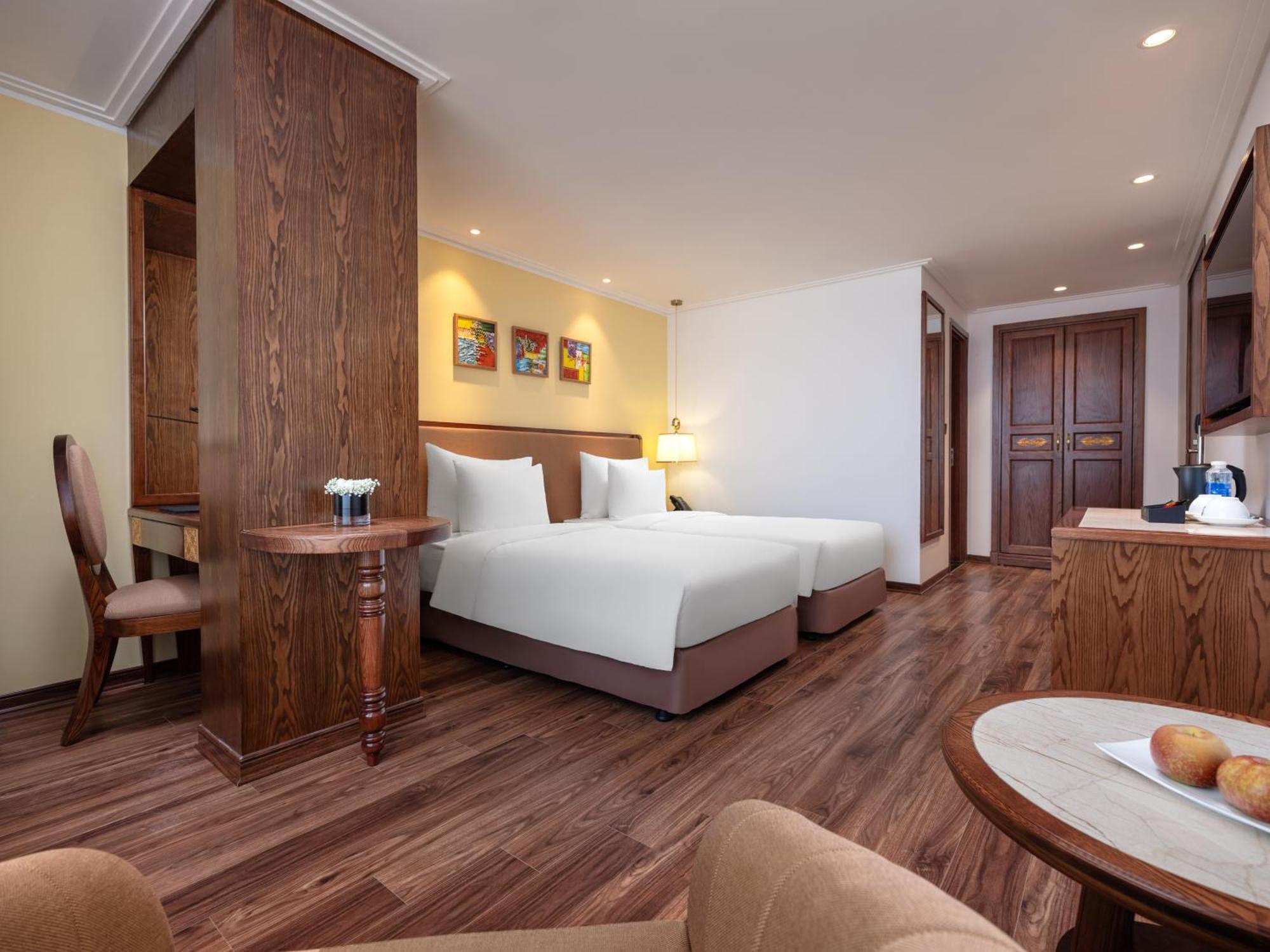 Nesta Hotel & Spa ฮานอย ภายนอก รูปภาพ