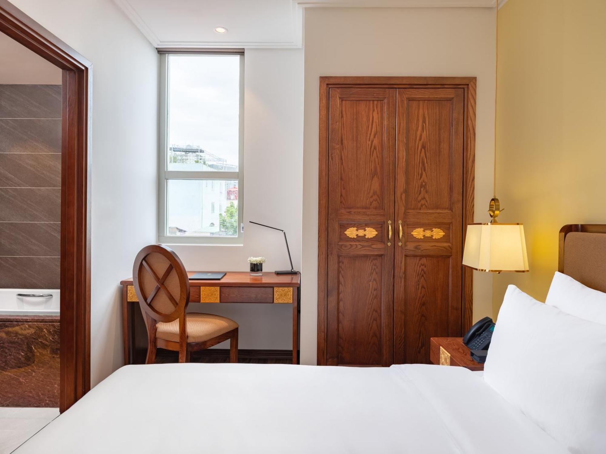 Nesta Hotel & Spa ฮานอย ภายนอก รูปภาพ